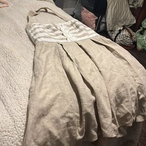 Tan and white jessica simpson